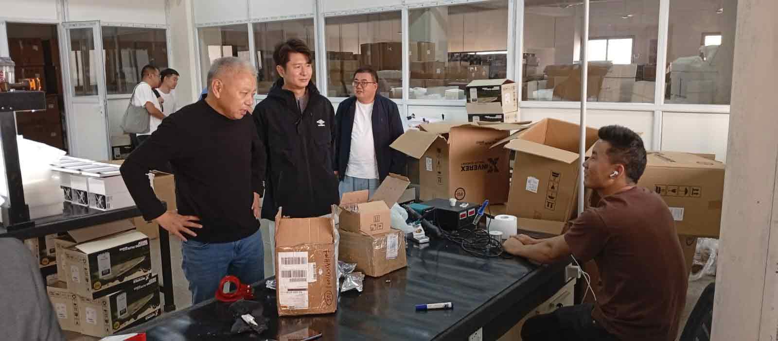 Jinpeng Visit Showroom