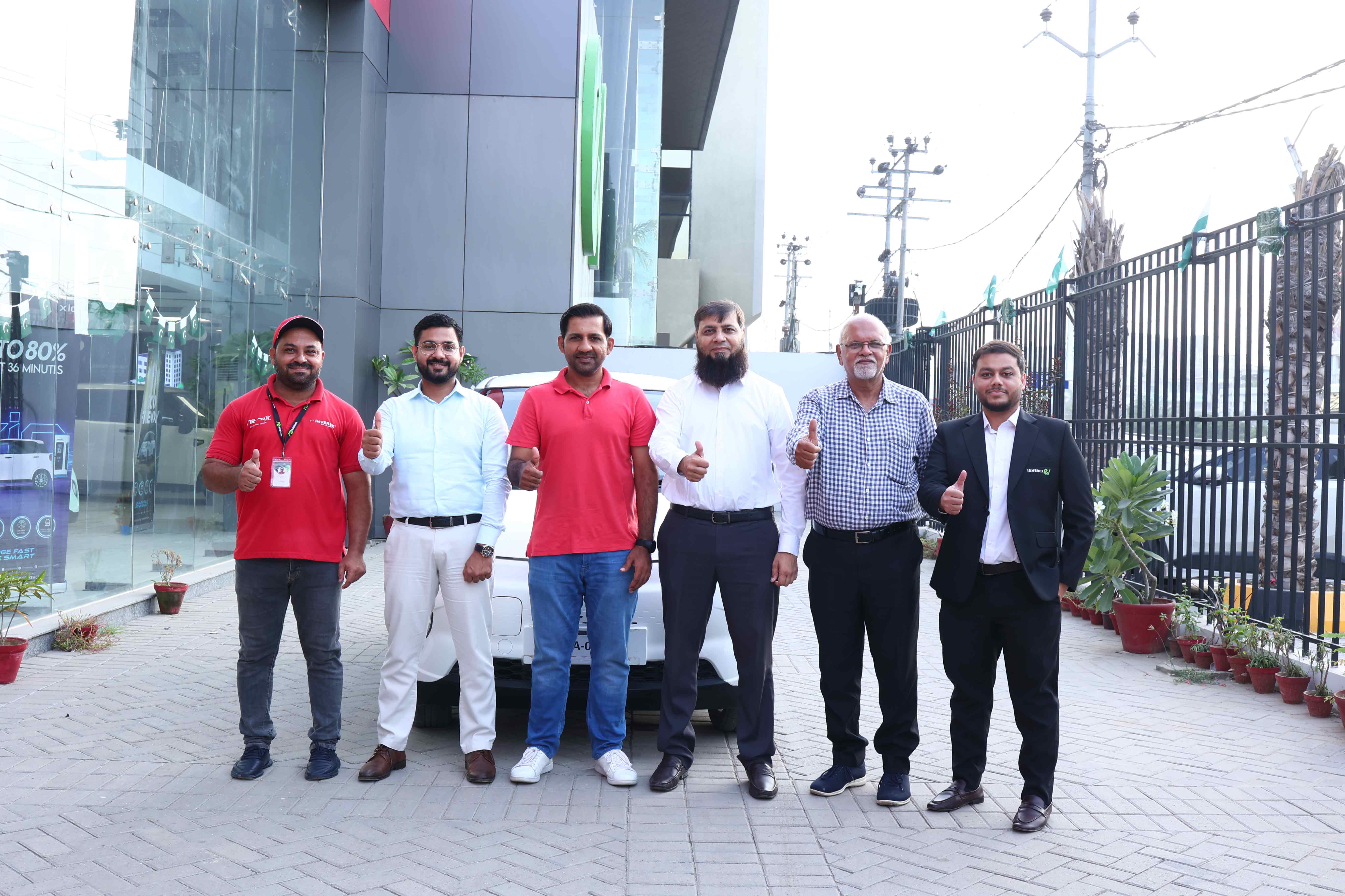 Sarfaraz Ahmed Show Room Visit